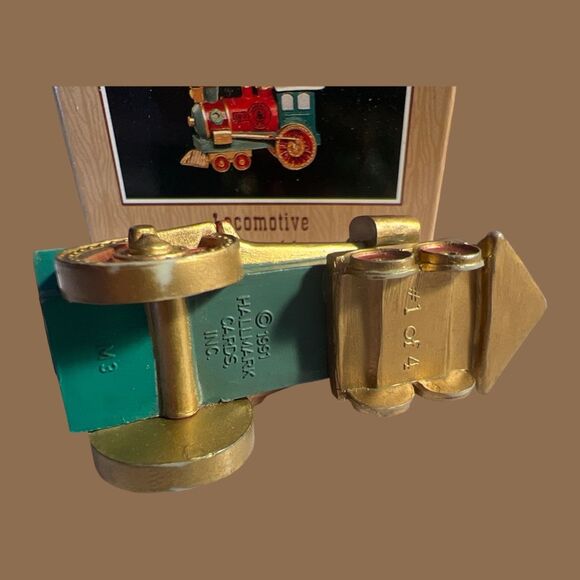 Vintage In Box Hallmark Keepsake 1991 Claus & Co. RR. - Locomotive - Picture 3 of 3